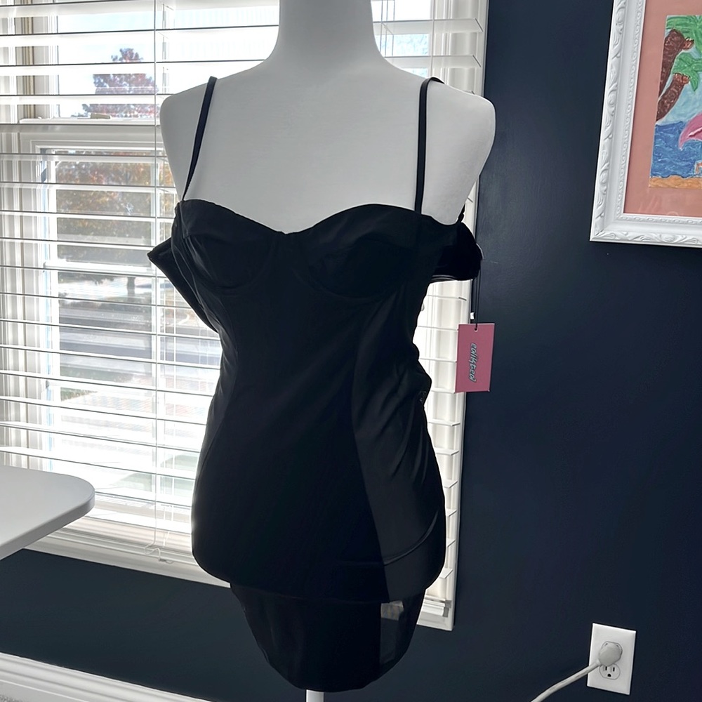 Edikted Cups Mesh Black Mini Dress